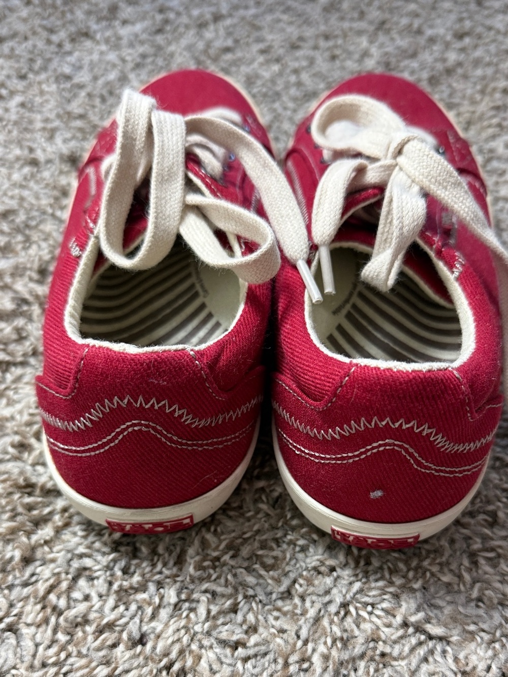 Taos Red Canvas Lace-Up Sneakers - Picture 3 of 6